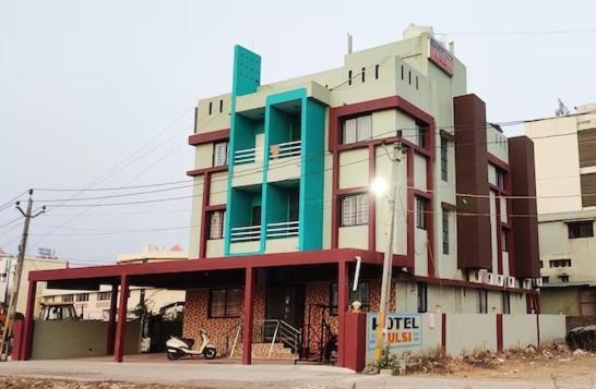 Hotel Mahakal Tulsi Somnath Exterior photo